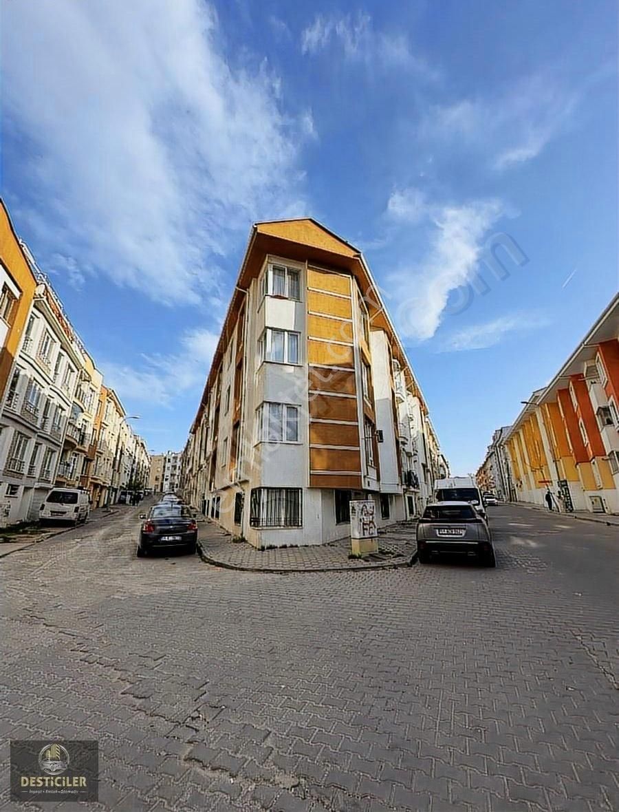 Hg-100 Osmangazi Üni. Yakını Atatürk Blv. Yanı 4+1 Dubleks Daire