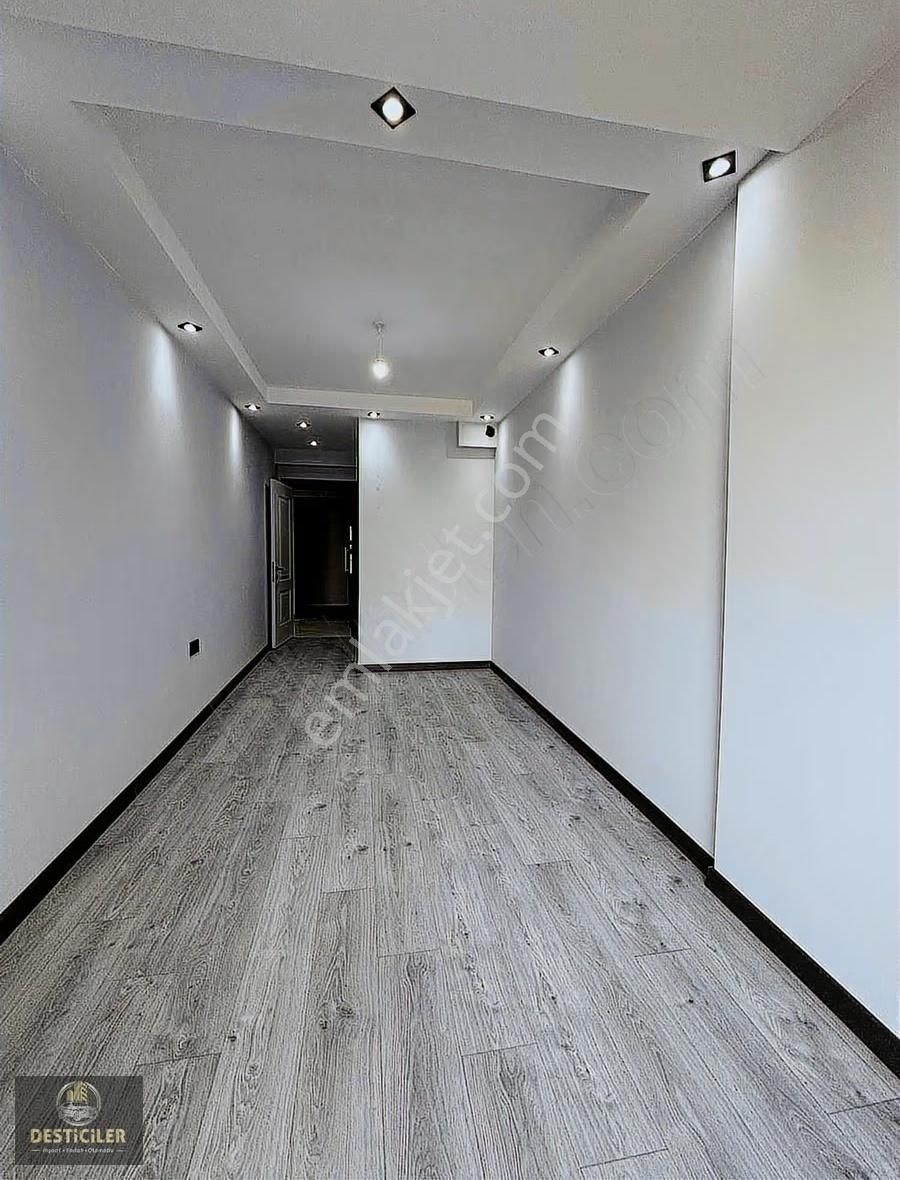 Eı-şehir Hastanesi Yakını Lüx 2+1 Daire Özel Garajlı - Görsel 6