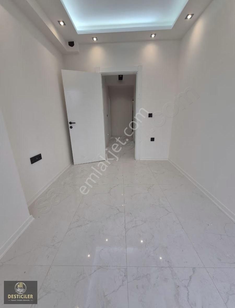 Hg-179 Çamlıca Mah. Önü Açık Birlik Cd. 3+1 Daireler - Görsel 20