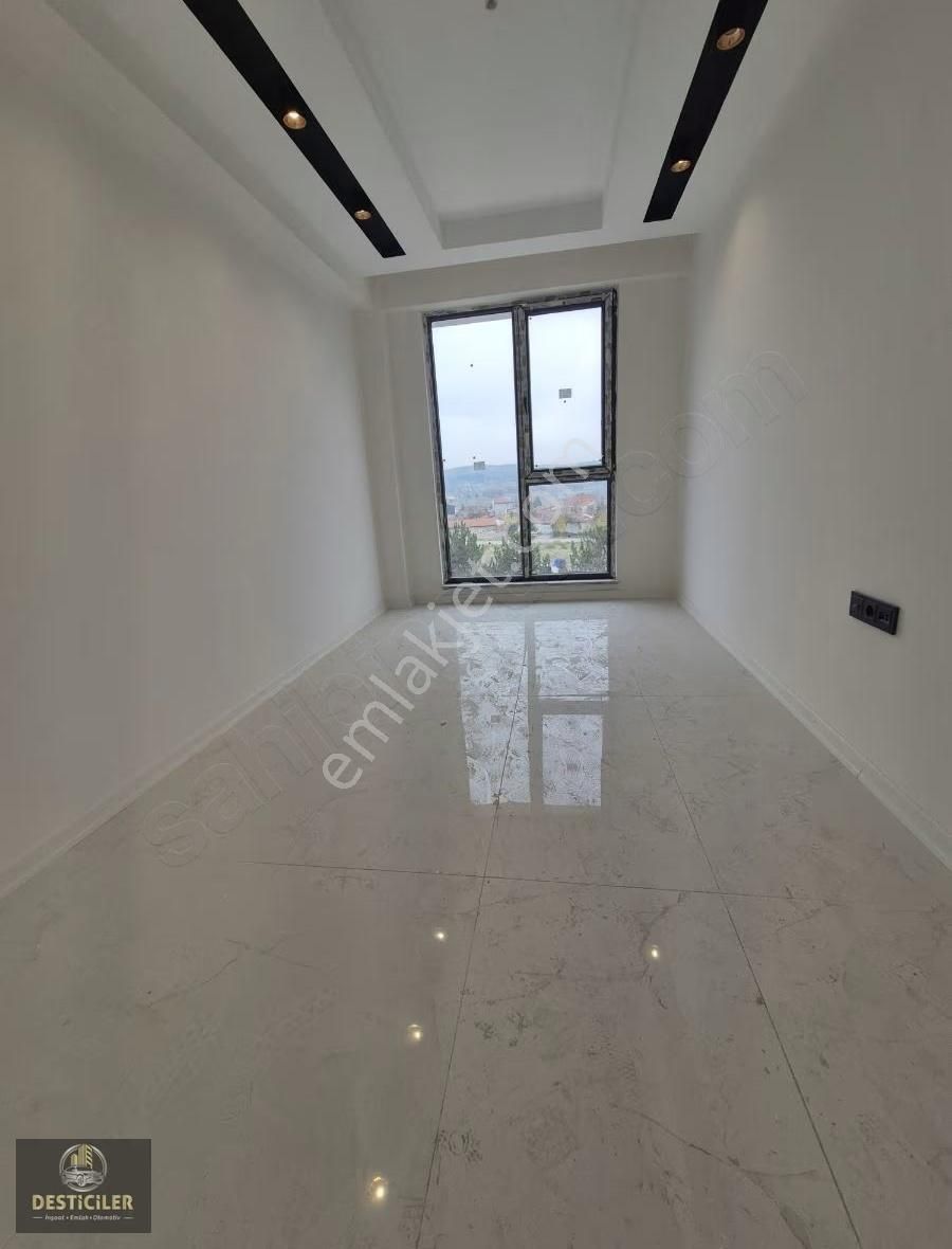 Hg-179 Çamlıca Mah. Önü Açık Birlik Cd. 3+1 Daireler - Görsel 6