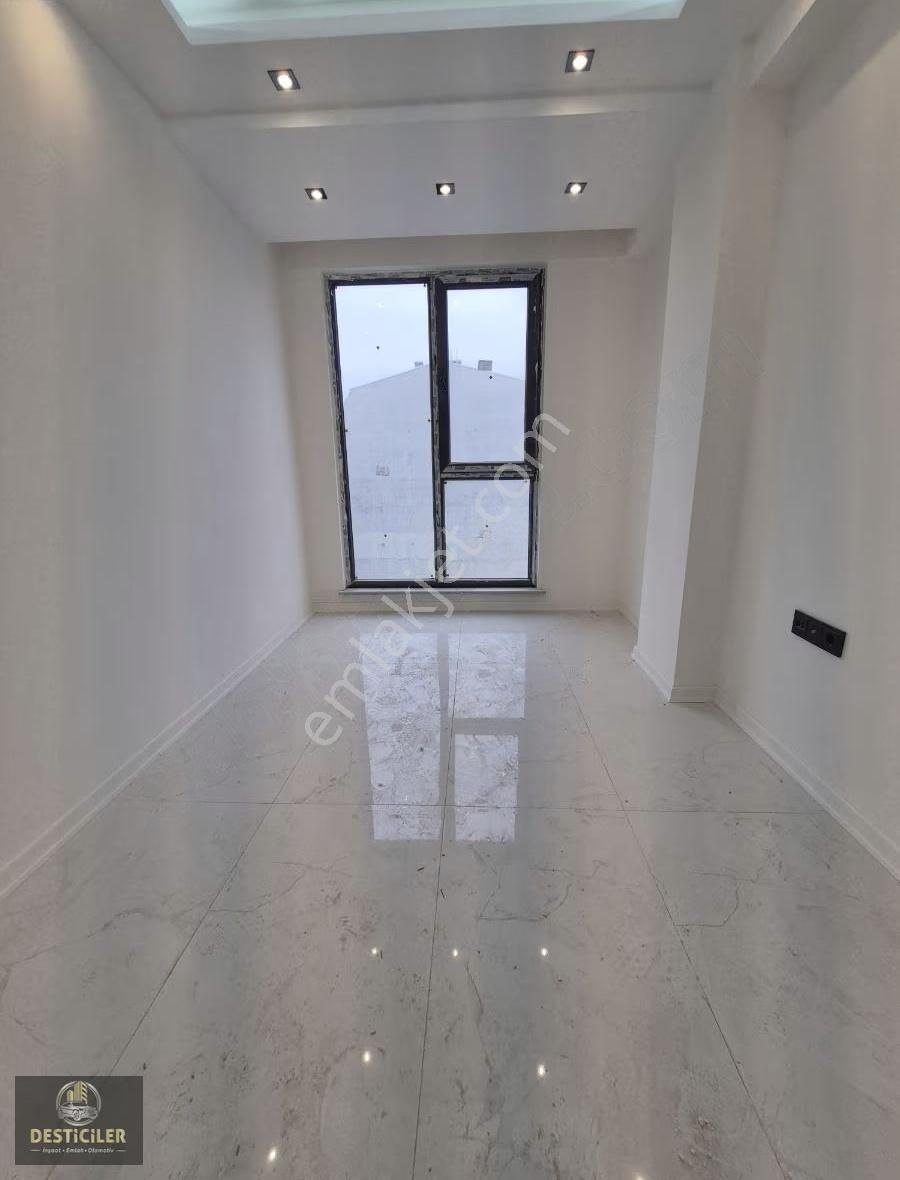 Hg-179 Çamlıca Mah. Önü Açık Birlik Cd. 3+1 Daireler - Görsel 14