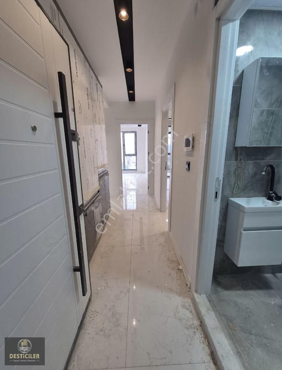 Hg-179 Çamlıca Mah. Önü Açık Birlik Cd. 3+1 Daireler - Görsel 16