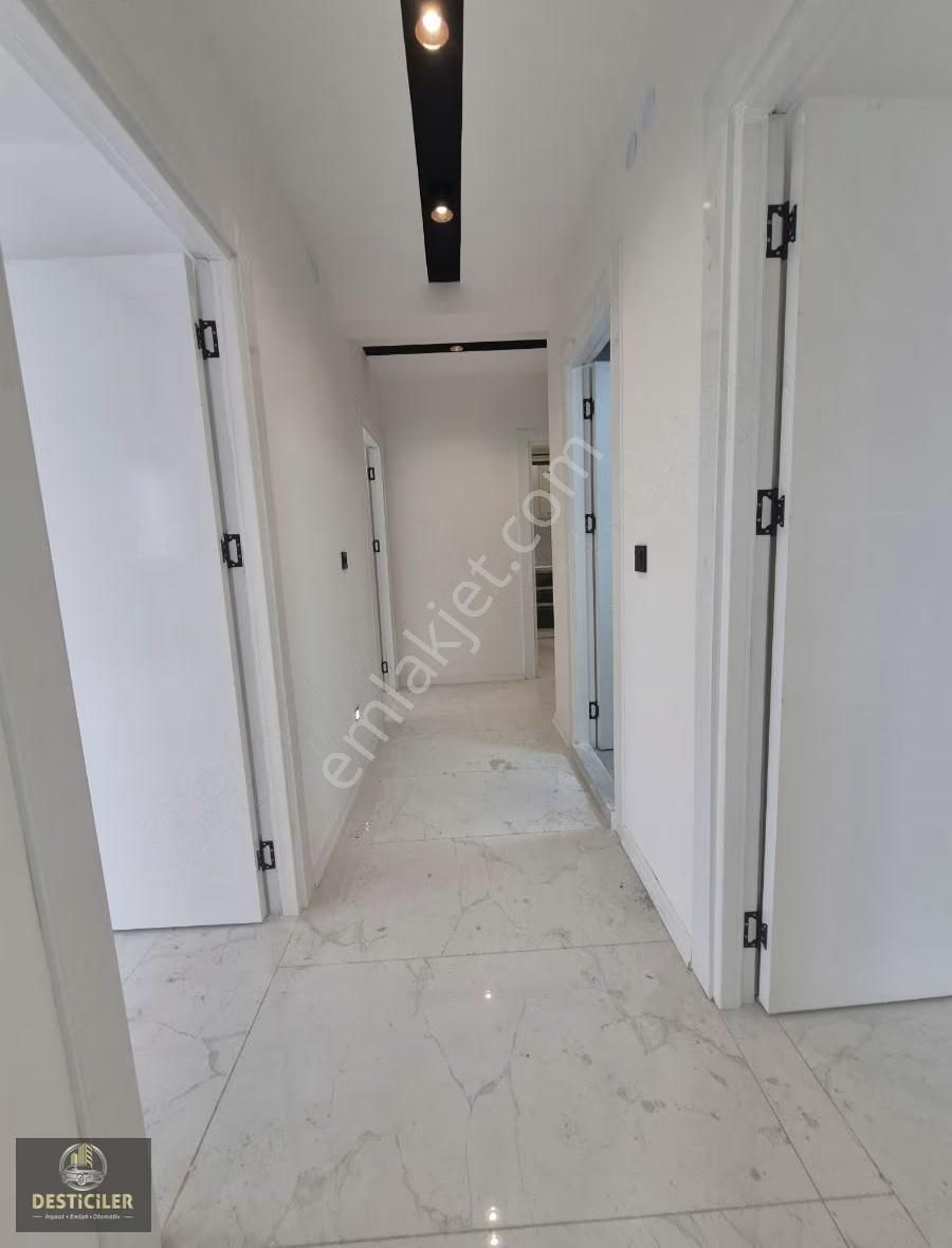 Hg-179 Çamlıca Mah. Önü Açık Birlik Cd. 3+1 Daireler - Görsel 15