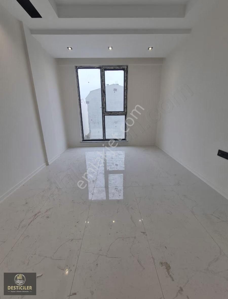 Hg-179 Çamlıca Mah. Önü Açık Birlik Cd. 3+1 Daireler - Görsel 10