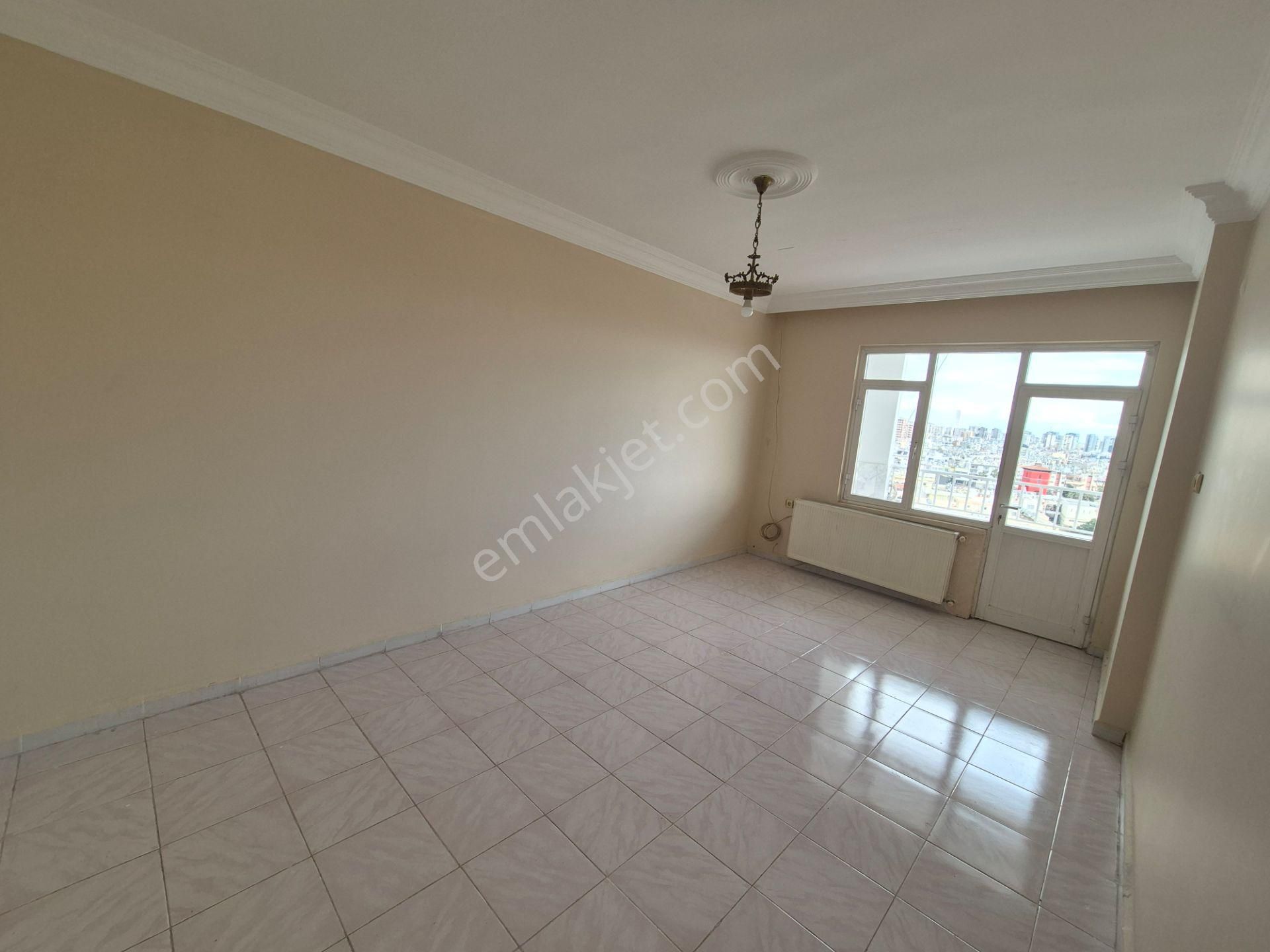 Prestijden Aydınlıkevler'de Deniz Manzaralı Doğalgazlı 3+1 Daire - Görsel 12