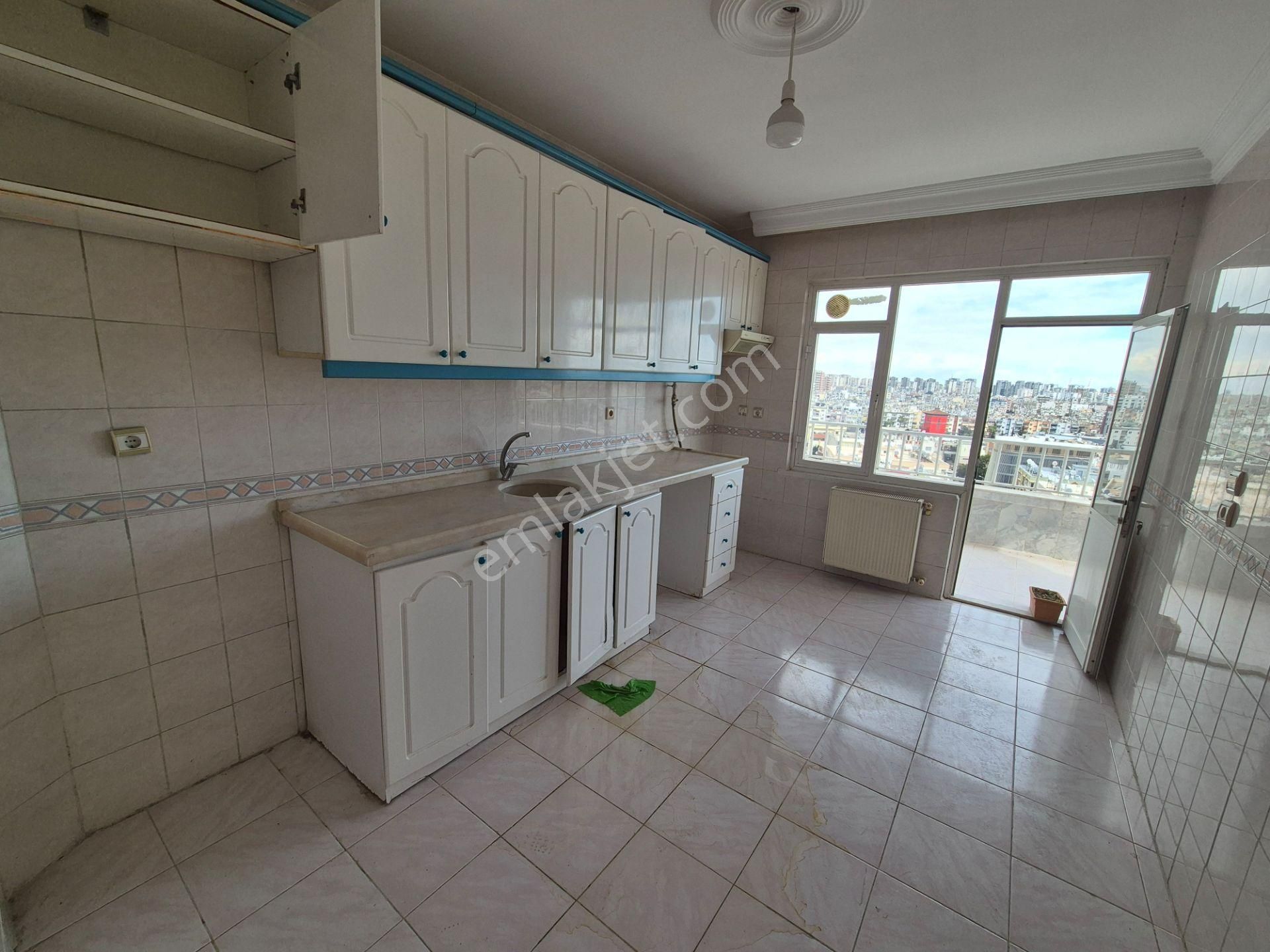 Prestijden Aydınlıkevler'de Deniz Manzaralı Doğalgazlı 3+1 Daire - Görsel 6