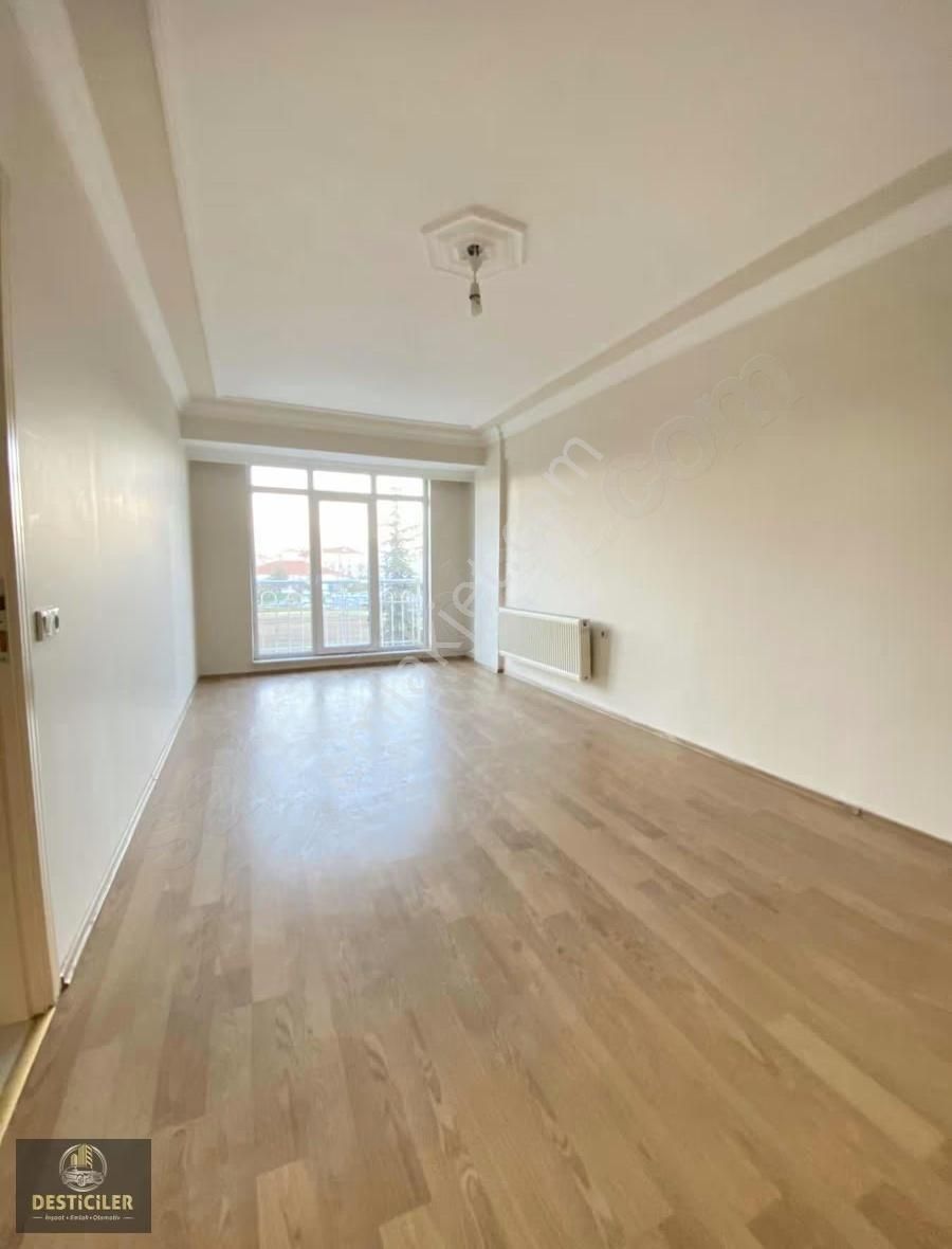 Yk-tombakzade Cd.üzeri Geniş Kullanışlı 2+1 Daire - Görsel 8