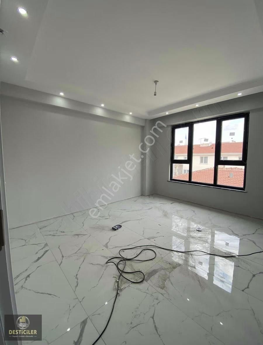 Yk-desticiler'den Gündüz Ökçün Blv. Yakını 3+1 Dublex Daire - Görsel 2