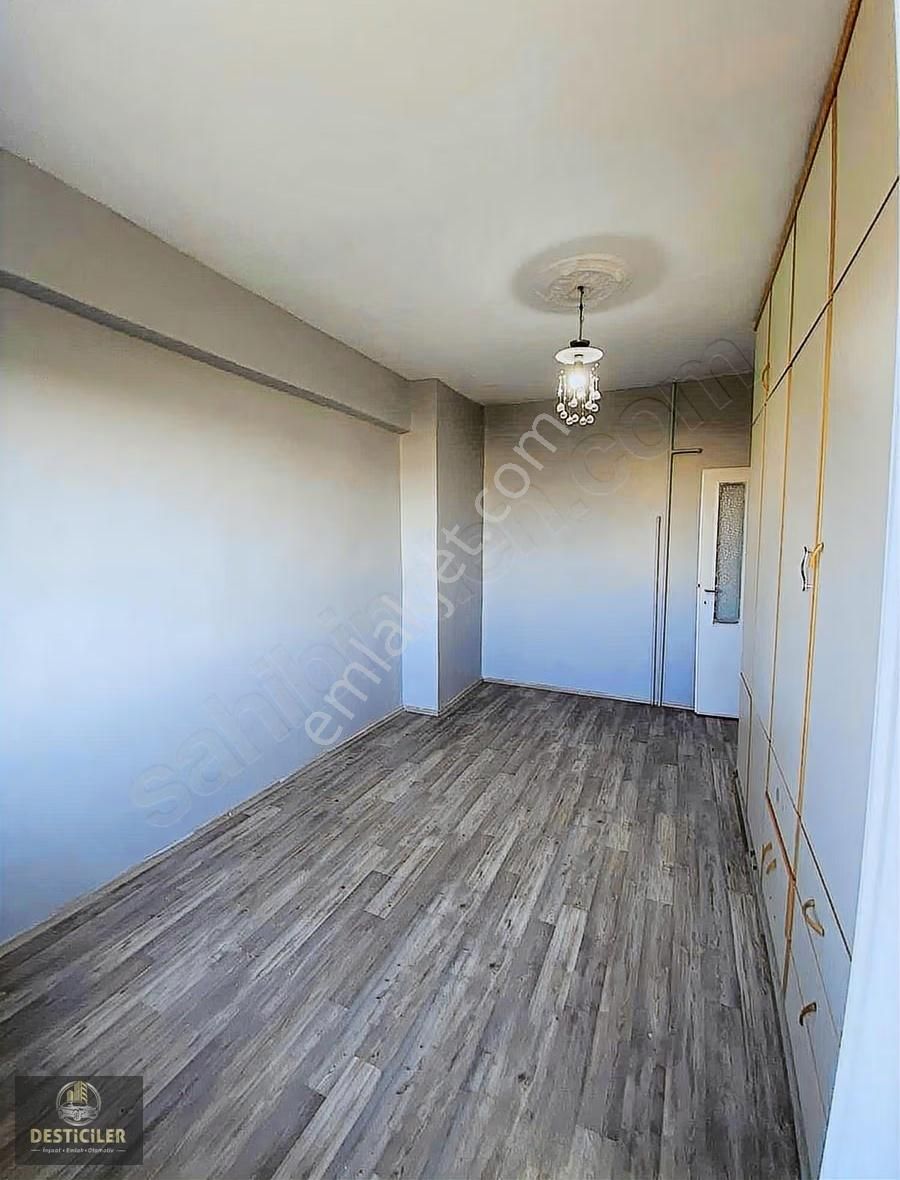 Yk-desticiler'den Basın Şehitleri Cd. Üzeri 2+1 Satılık Daire - Görsel 3