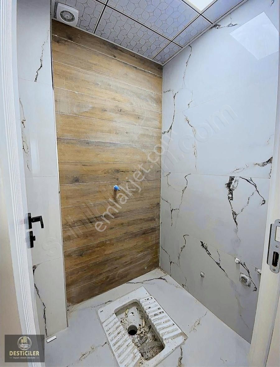 Yk-desticiler'den Ulusal Egemenlik Blv. Yakını Lüx 3+1 Daire - Görsel 3