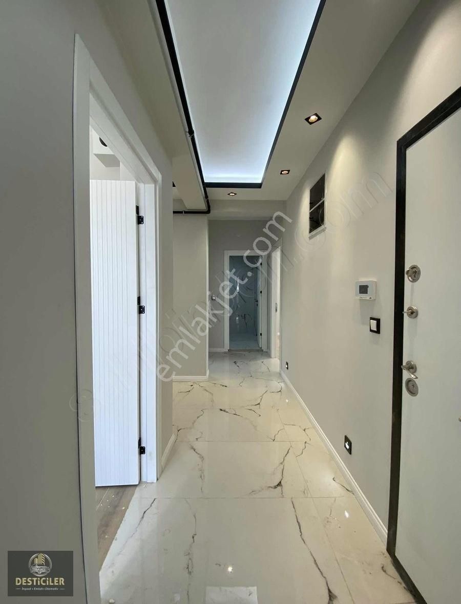 Yk-desticiler'den Ulusal Egemenlik Blv. Yakını Lüx 3+1 Daire - Görsel 7