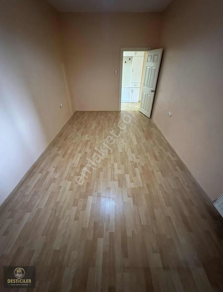 Ad-emek Mahallesi Cadde Üzeri Mükemmel Konum 3+1 145 M2 - Görsel 11