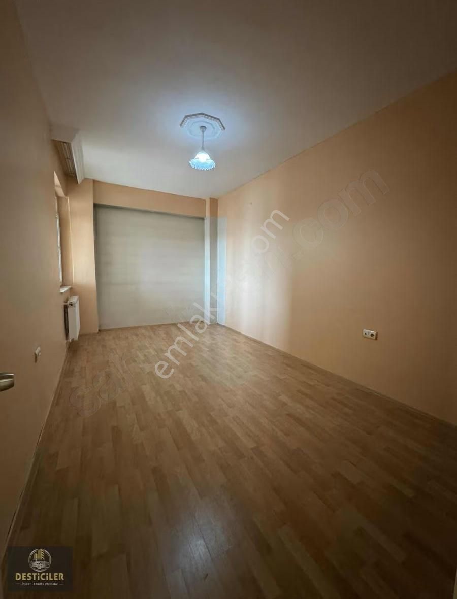Ad-emek Mahallesi Cadde Üzeri Mükemmel Konum 3+1 145 M2 - Görsel 8