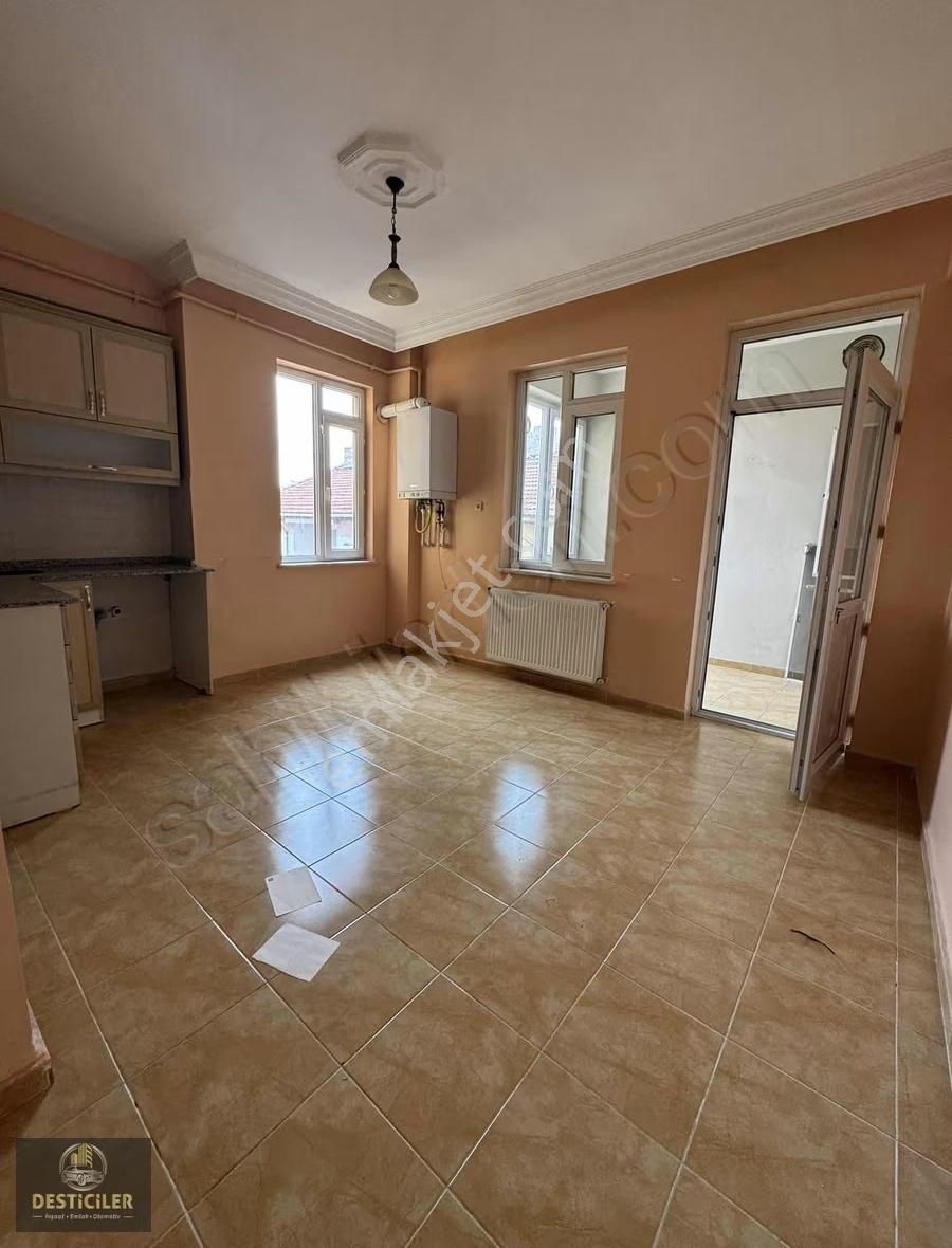 Ad-emek Mahallesi Cadde Üzeri Mükemmel Konum 3+1 145 M2 - Görsel 14