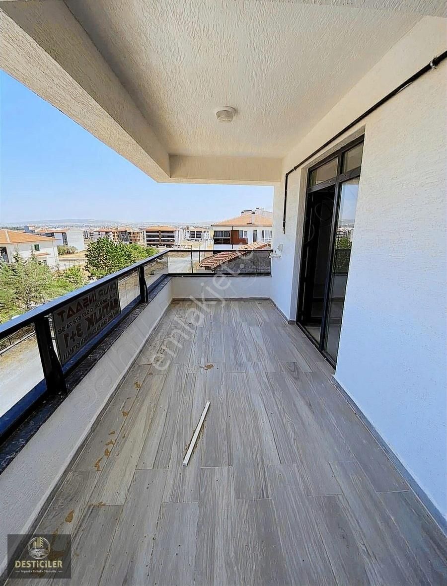 Au Desticilerden Şehir Hast. Yakını Özel Garajlı 140m2 3+1 Daire - Görsel 5