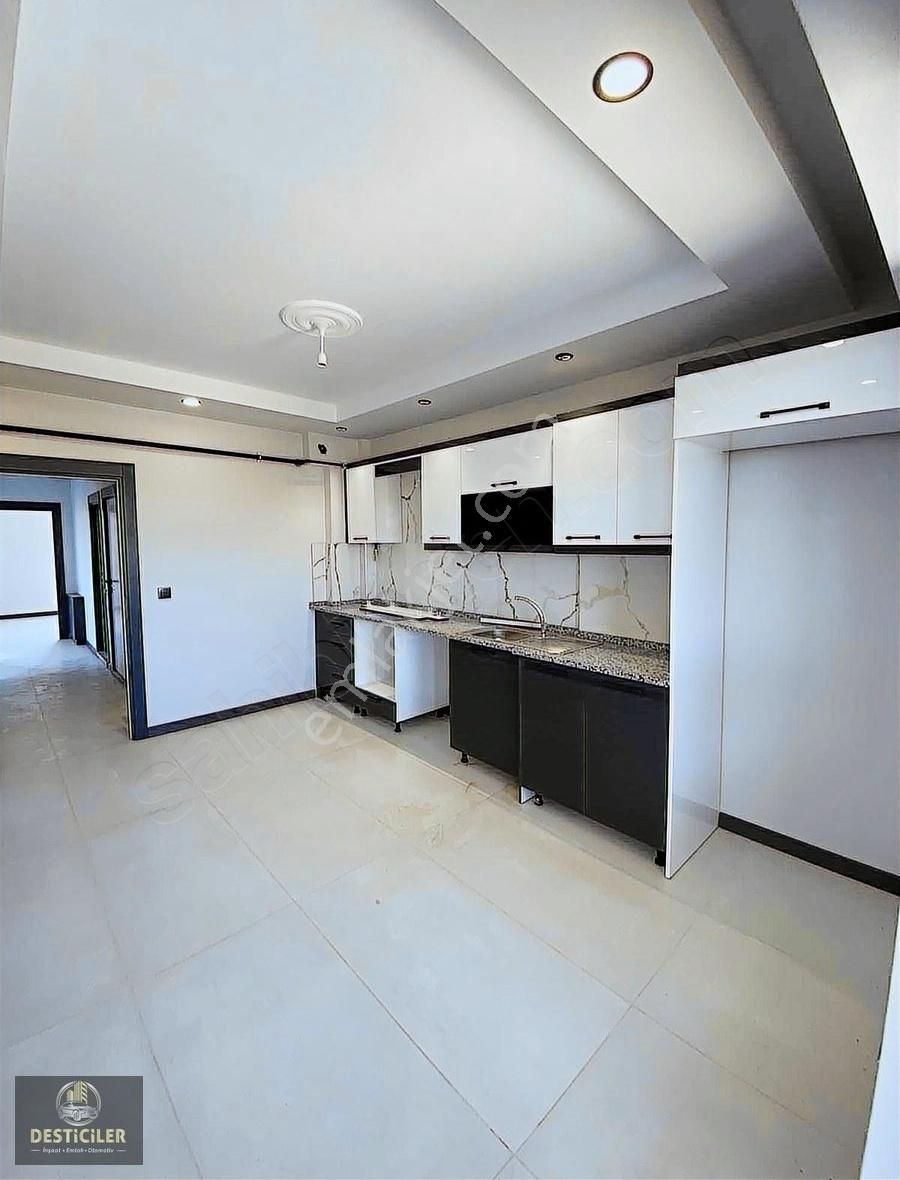 Au Desticilerden Şehir Hast. Yakını Özel Garajlı 140m2 3+1 Daire - Görsel 8