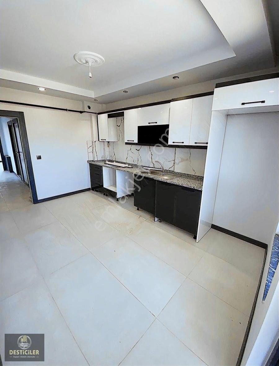 Au Desticilerden Şehir Hast. Yakını Özel Garajlı 140m2 3+1 Daire - Görsel 2