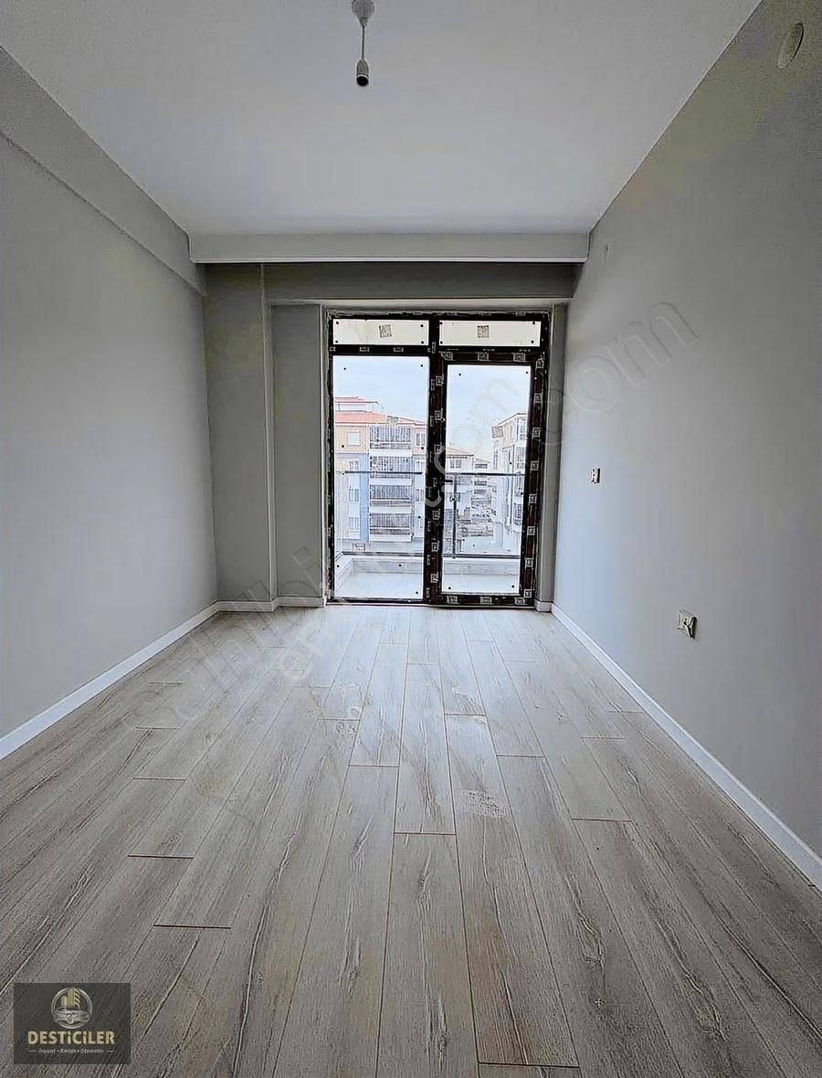 Eı-albayrak Bulvarı Yakını Site İçi Özel Garajlı 2+1 Daire - Görsel 6