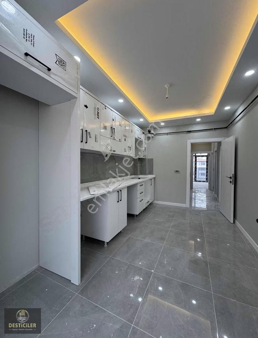 Eı-albayrak Bulvarı Yakını Site İçi Özel Garajlı 2+1 Daire - Görsel 20