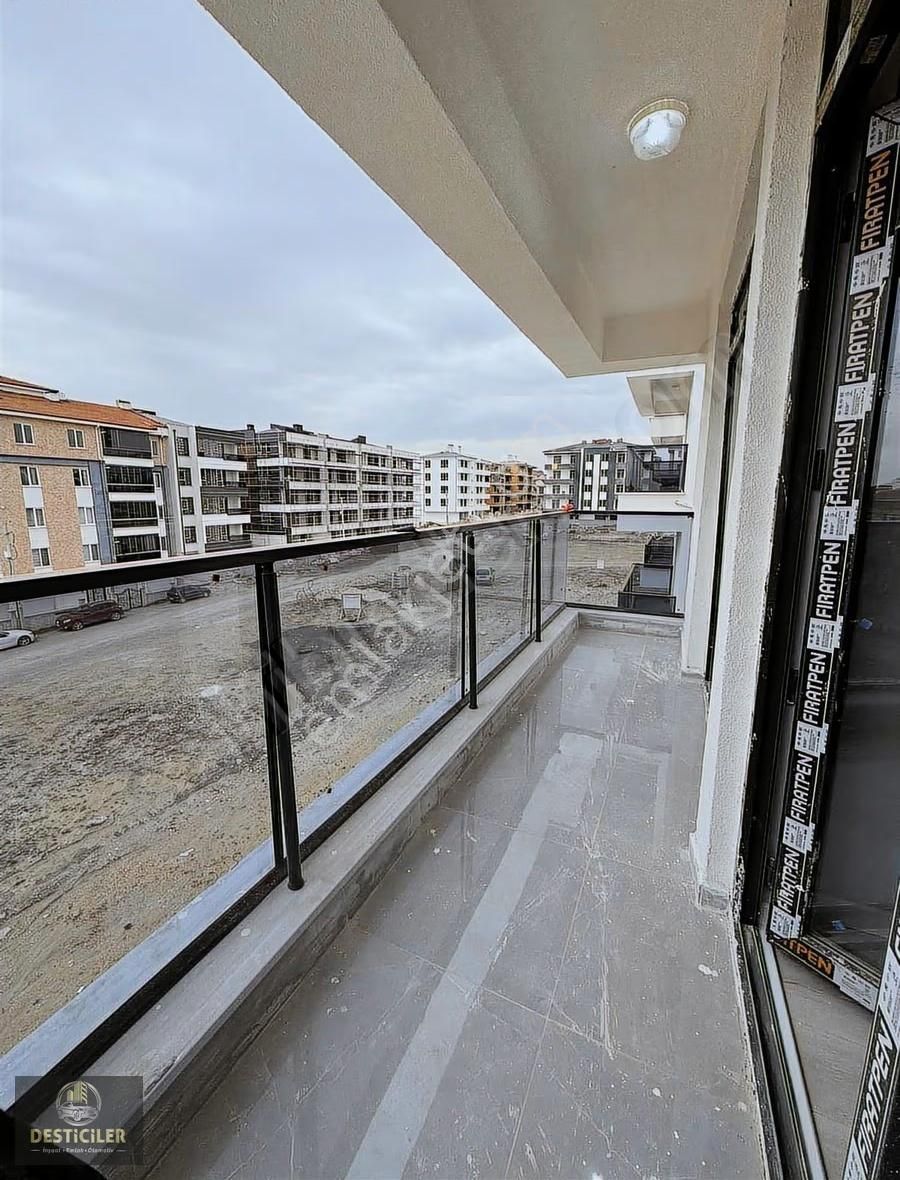 Eı-albayrak Bulvarı Yakını Site İçi Özel Garajlı 2+1 Daire