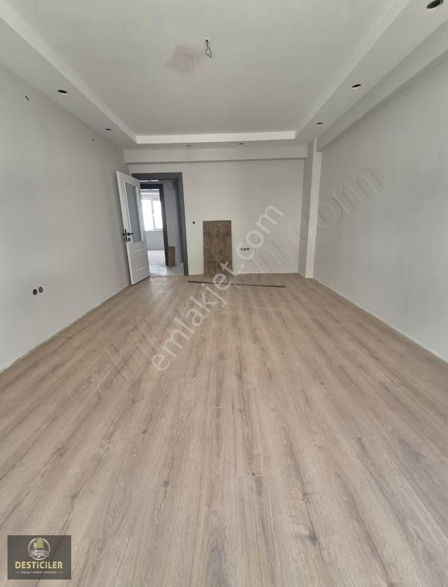 Hg-170 Esentepe Mah. 2+1 Ebeveyn Banyolu -acil- Satılık - Görsel 12