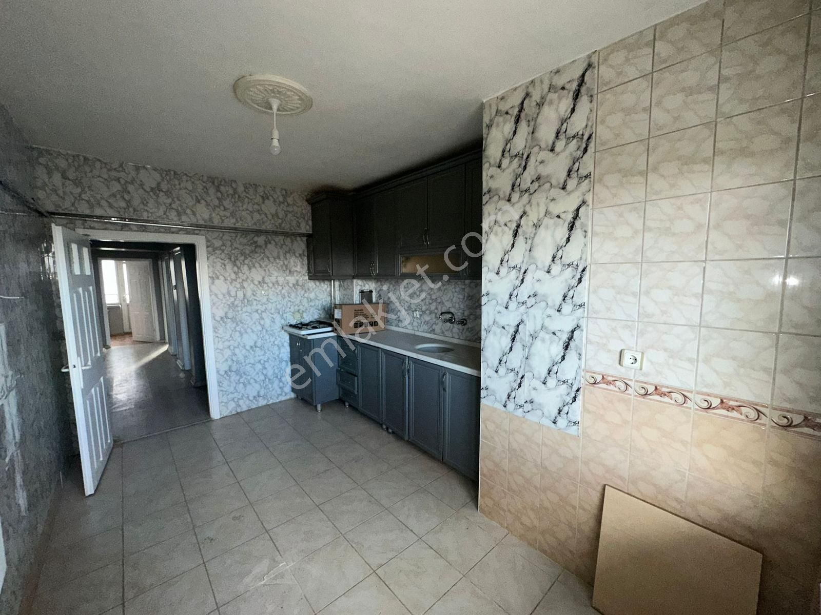 Sincan Ahmesut Bulvarı Dorapark Karşında Geniş 3+1 Kiralık Daire - Görsel 3