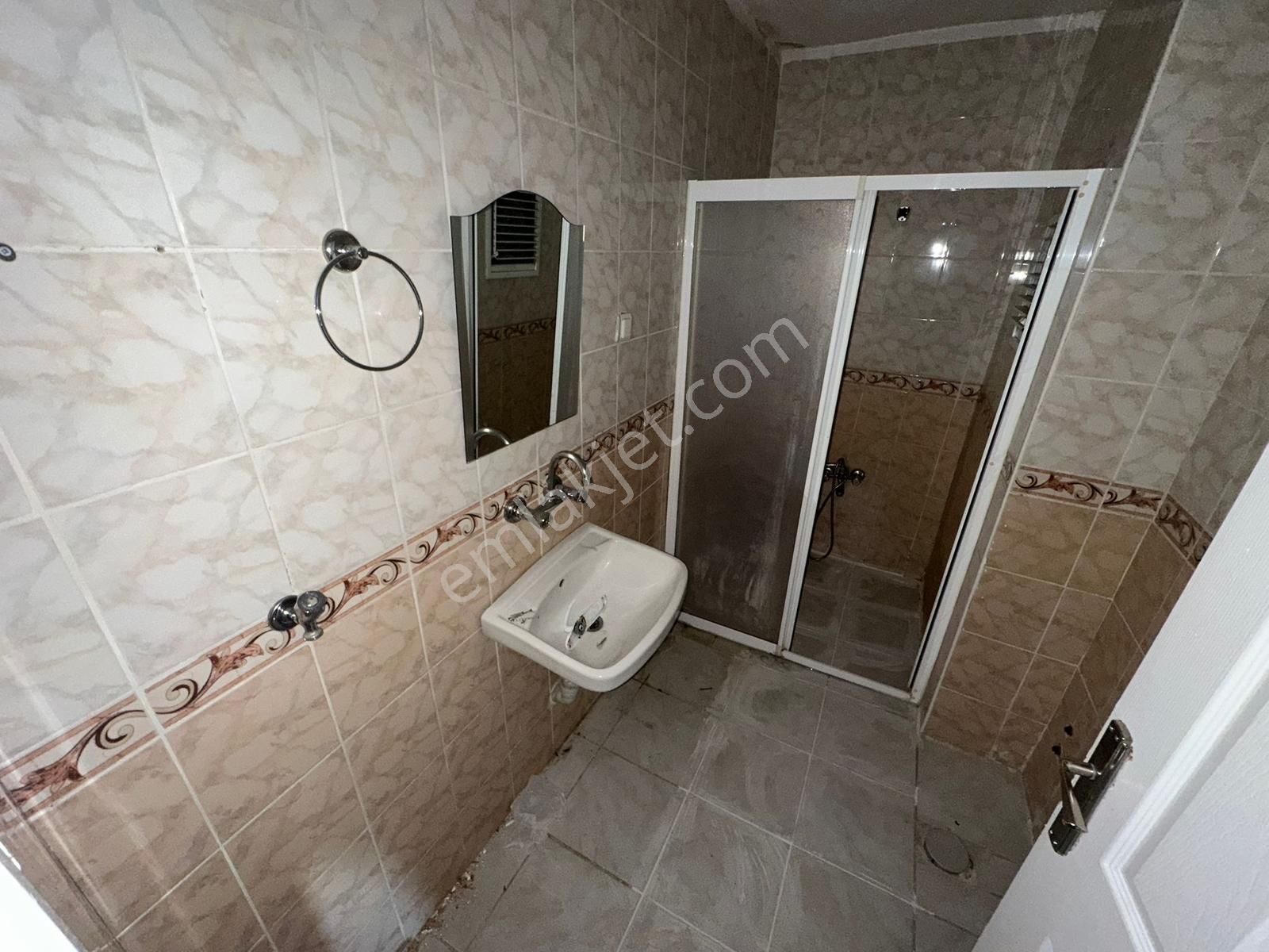 Sincan Ahmesut Bulvarı Dorapark Karşında Geniş 3+1 Kiralık Daire - Görsel 18