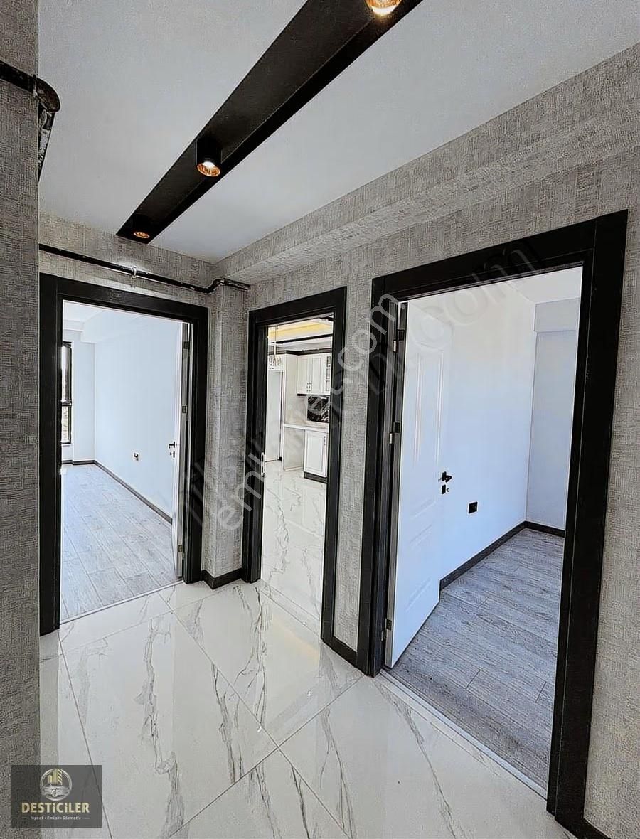 Eı-şehir Hastanesi Yakını Lüx 3+1 Daire Özel Garajlı 140 M² - Görsel 3