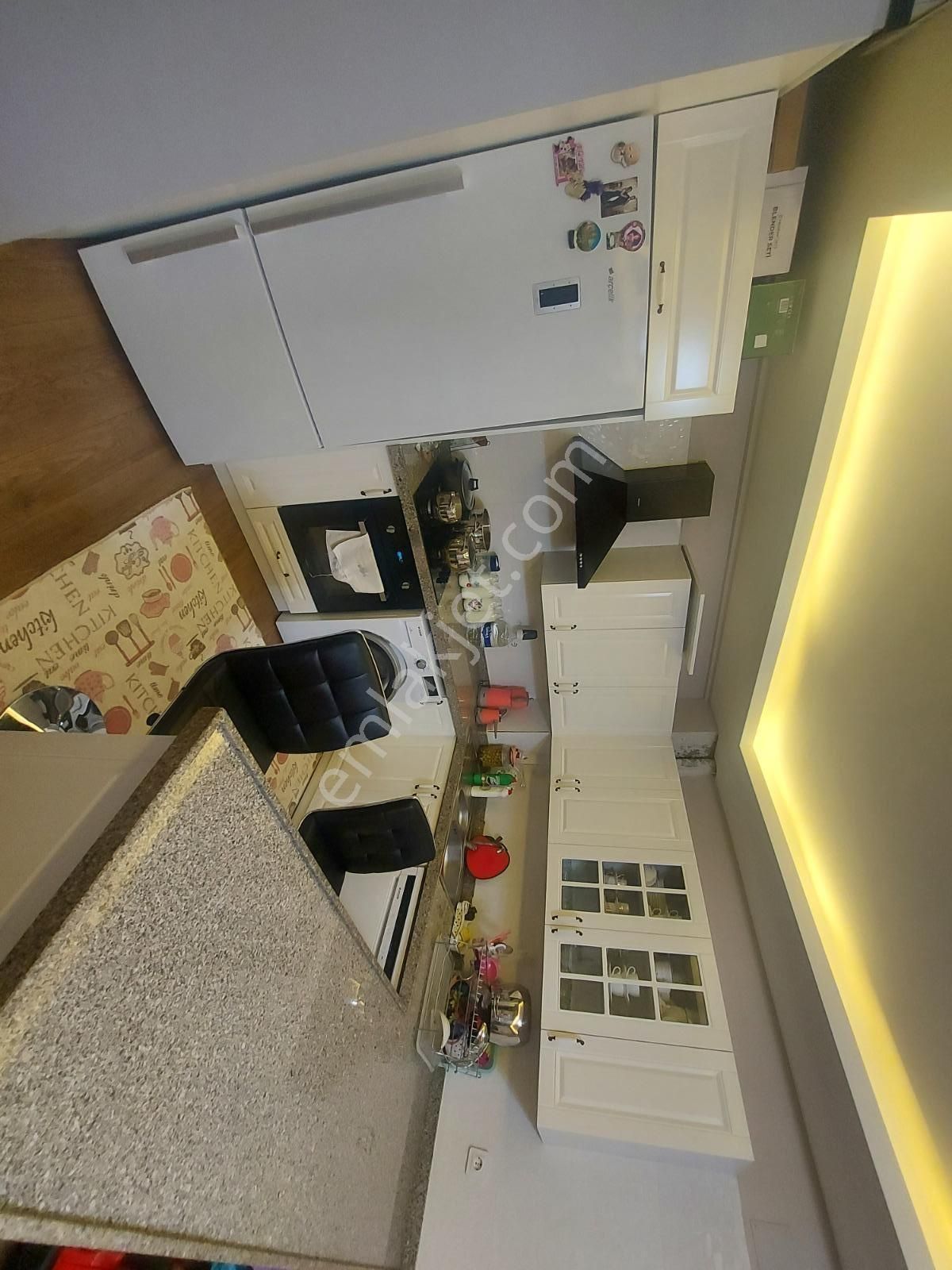 100.yıl'da Fuar Cvr/7 Yaş/5 Katlı Apt/50 M2 Net/1+1/iskanlı/lüks