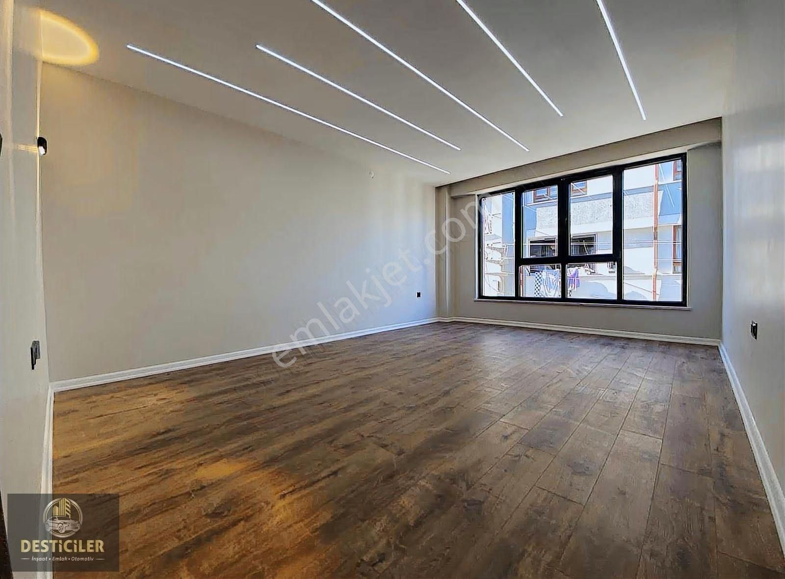 Au-şirintepe Bursa Cd.yakını Özel Garajlı,geniş,lüx 3+1 Daireler