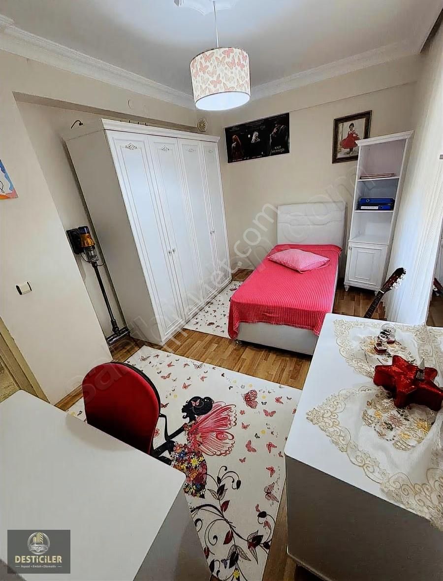Om-desticiler Gündüz Ökçün'e Yürüme Mesafesinde Geniş 3+1 Daire - Görsel 10