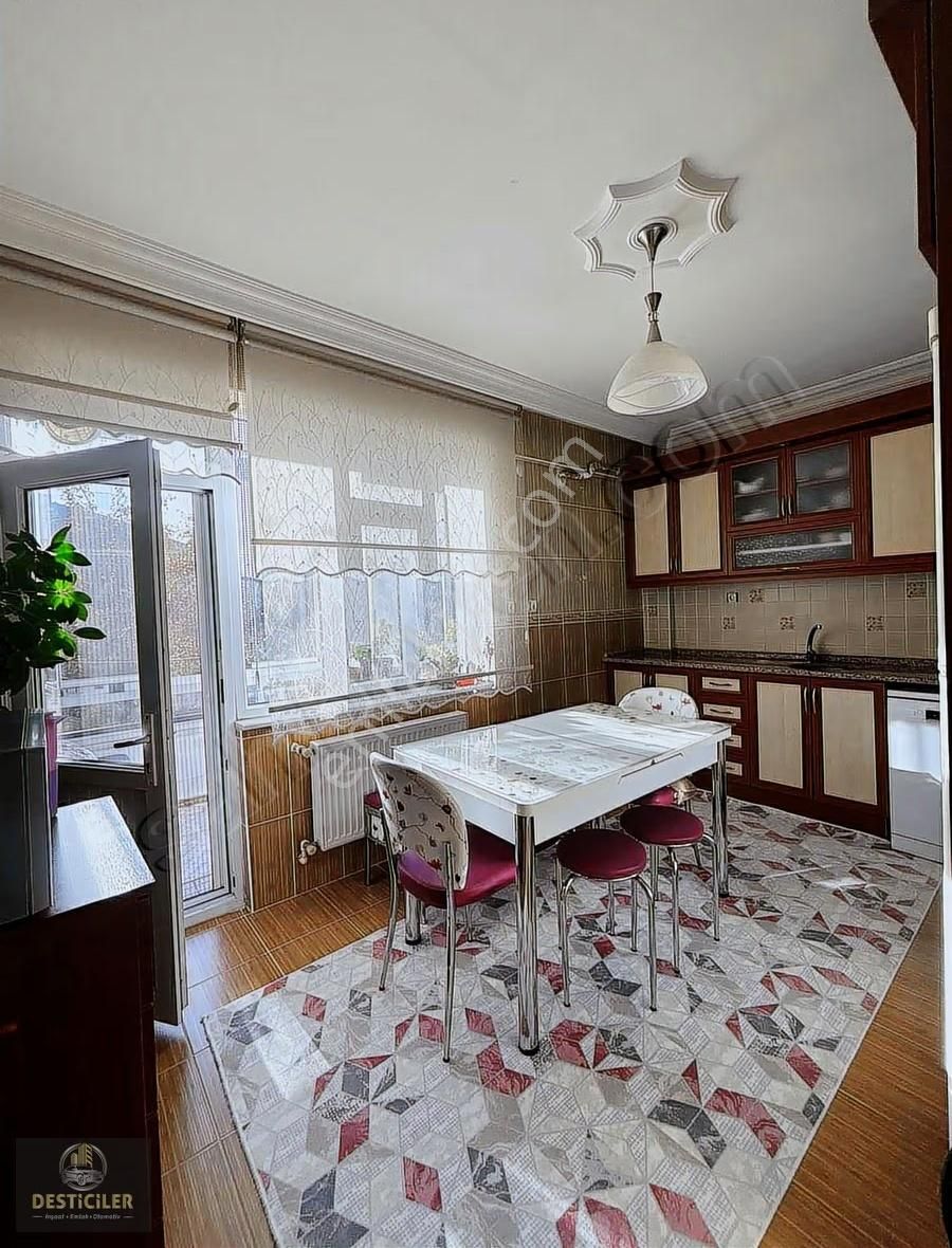 Om-desticiler Gündüz Ökçün'e Yürüme Mesafesinde Geniş 3+1 Daire - Görsel 8