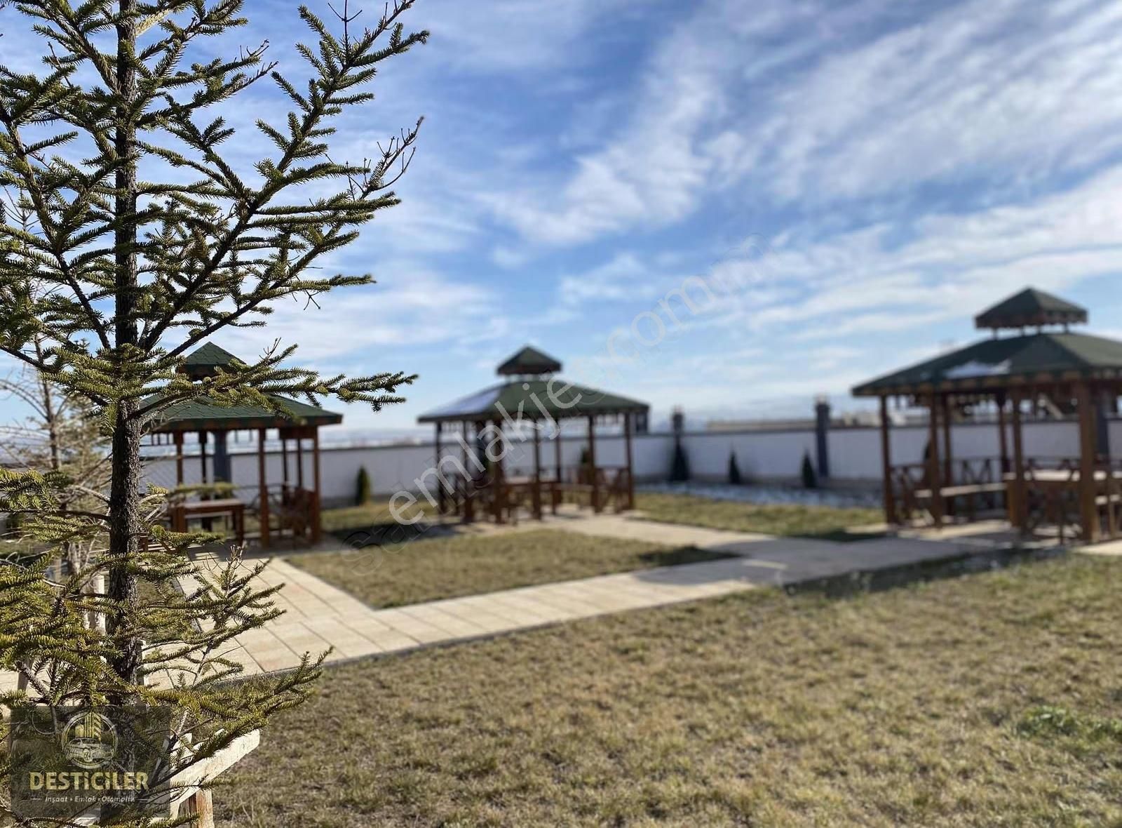 Au-şehir Hastanesine 1dk Mesafede,güvenlikli,site İçi 1+1 Daire