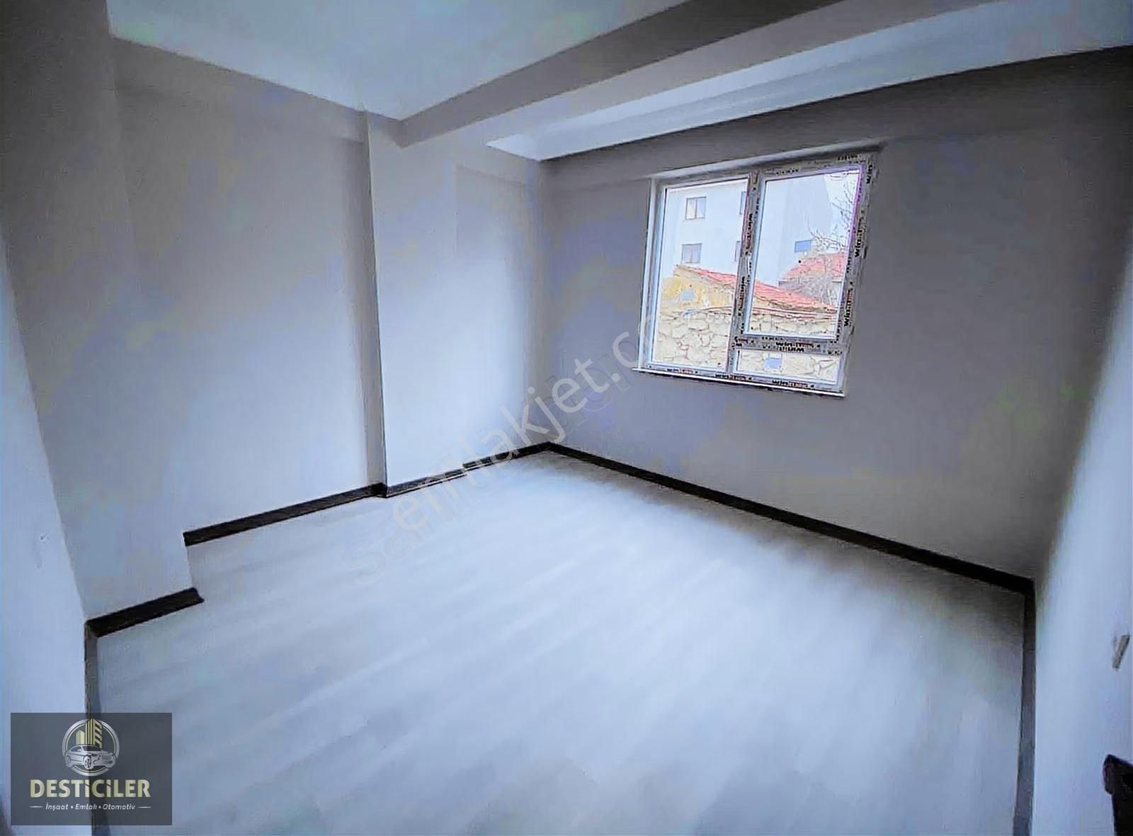 Au-yıldıztepe Ali Çetinkaya Cad.yakını -özel Garajlı-105m2 2+1 - Görsel 7