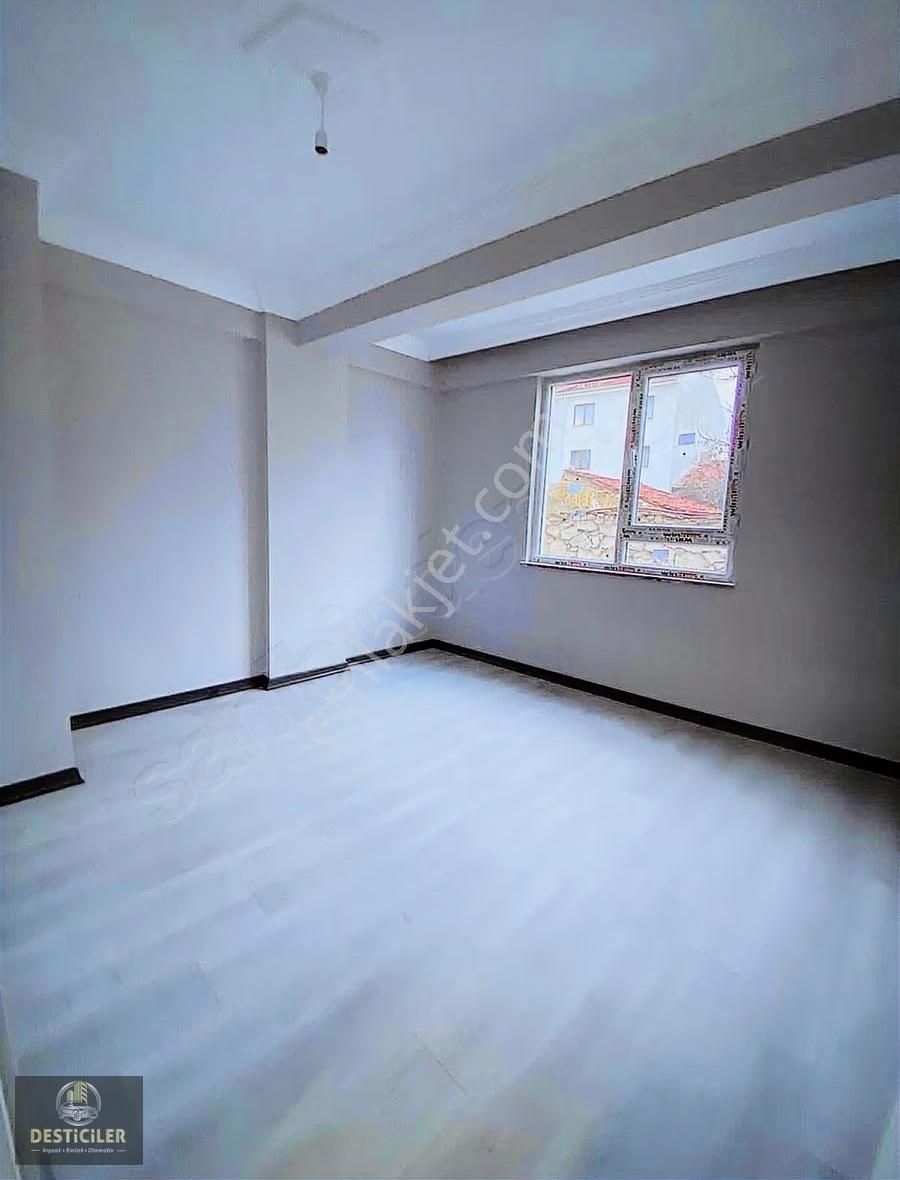 Au-yıldıztepe Ali Çetinkaya Cad.yakını -özel Garajlı-105m2 2+1 - Görsel 15