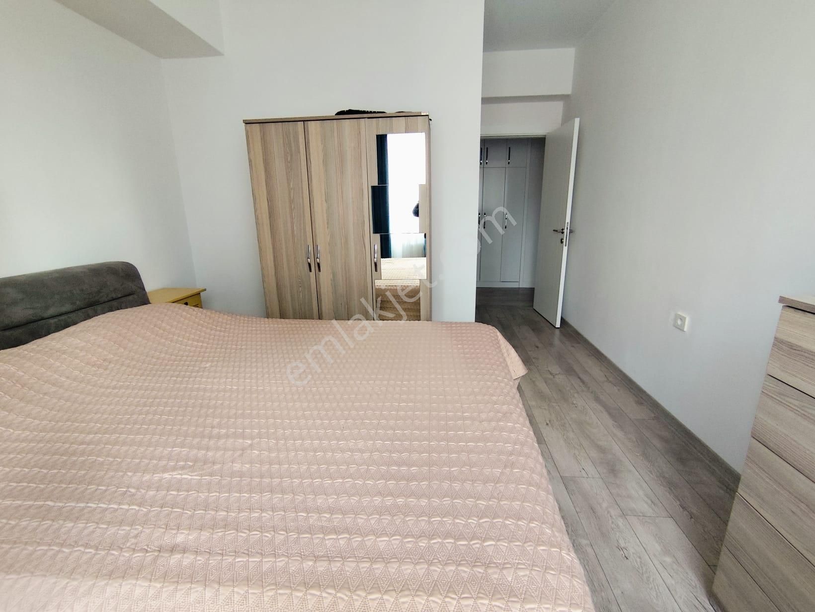 Mertcan Dan Royal Garden Sitesinden 2+1 Ebeveyn Banyolu - İskanlı Fırsat - Görsel 7