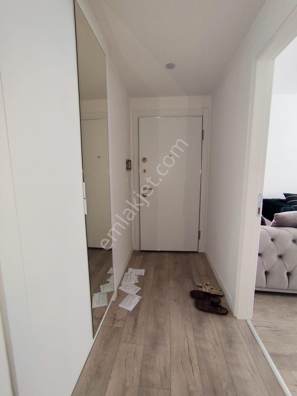 Mertcan Dan Royal Garden Sitesinden 2+1 Ebeveyn Banyolu - İskanlı Fırsat - Görsel 17