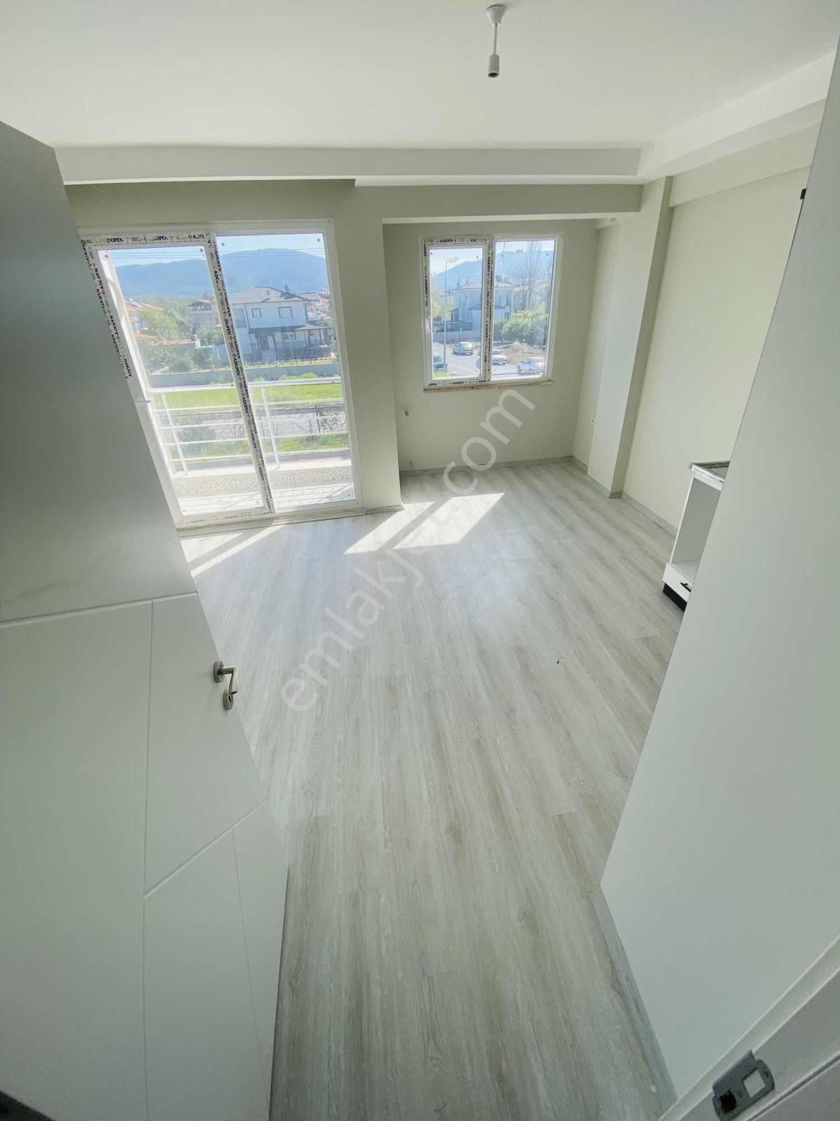 Dalaman Altıntas Ta Ana Cad. Üzeri Kiralık Sıfır Ara Kat - Görsel 2