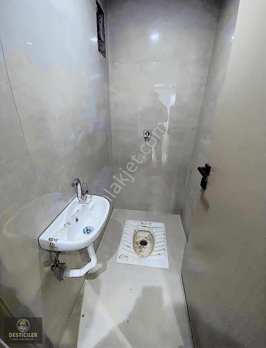 Au-çamlıcada Ebeveyn Banyolu Özel Garajlı 3+1 140m2 Lüx Daireler - Görsel 12