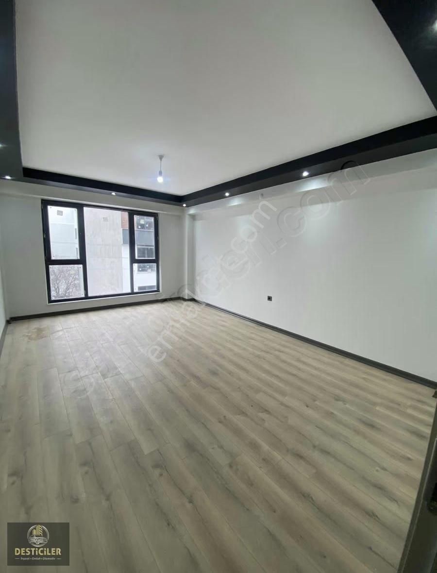 Au-çamlıcada Ebeveyn Banyolu Özel Garajlı 3+1 140m2 Lüx Daireler - Görsel 4