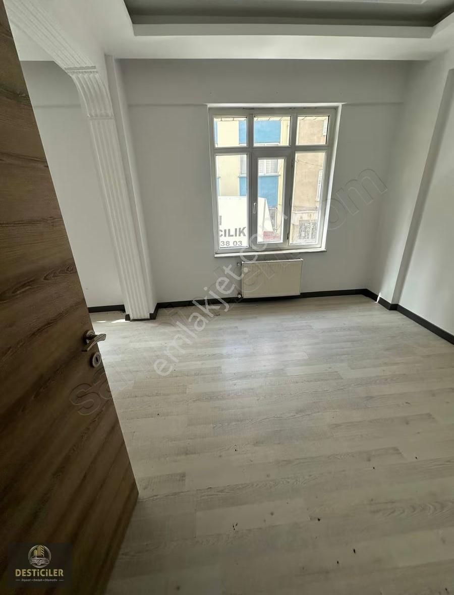 Md- Gökmeydan Mah. Köşe Bina Cumhuriyet Blv Yakını 3+1 Dublex - Görsel 6