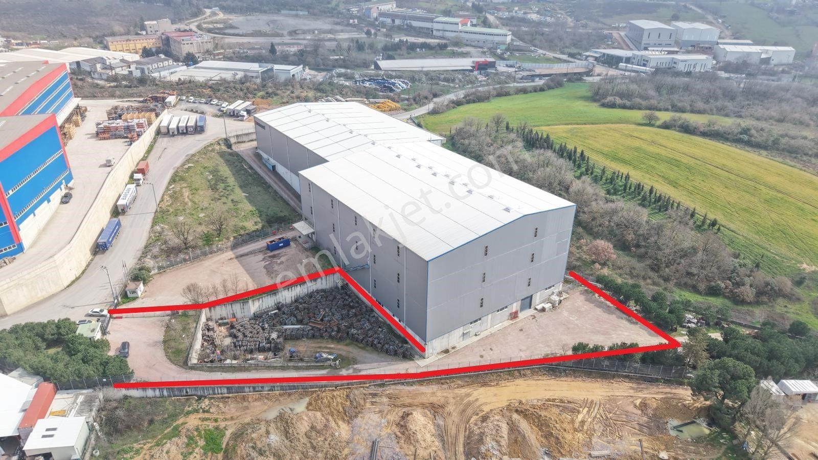 Gebze Pelitli De Hafif İmalata Ve Depo Antrepoya Uygun Fabrika