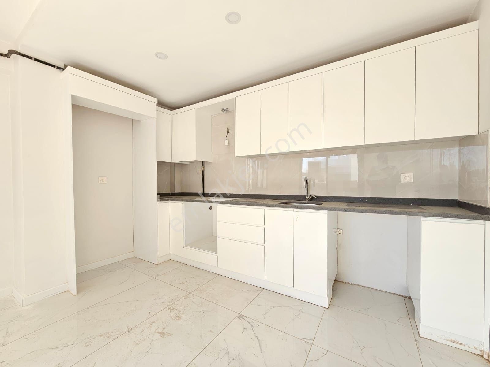 Denizli Şemikler De 3+1 Naz Bayrak Mevki Acil Satılık Kaçırılmayacak Fırsat Bahçe Katı