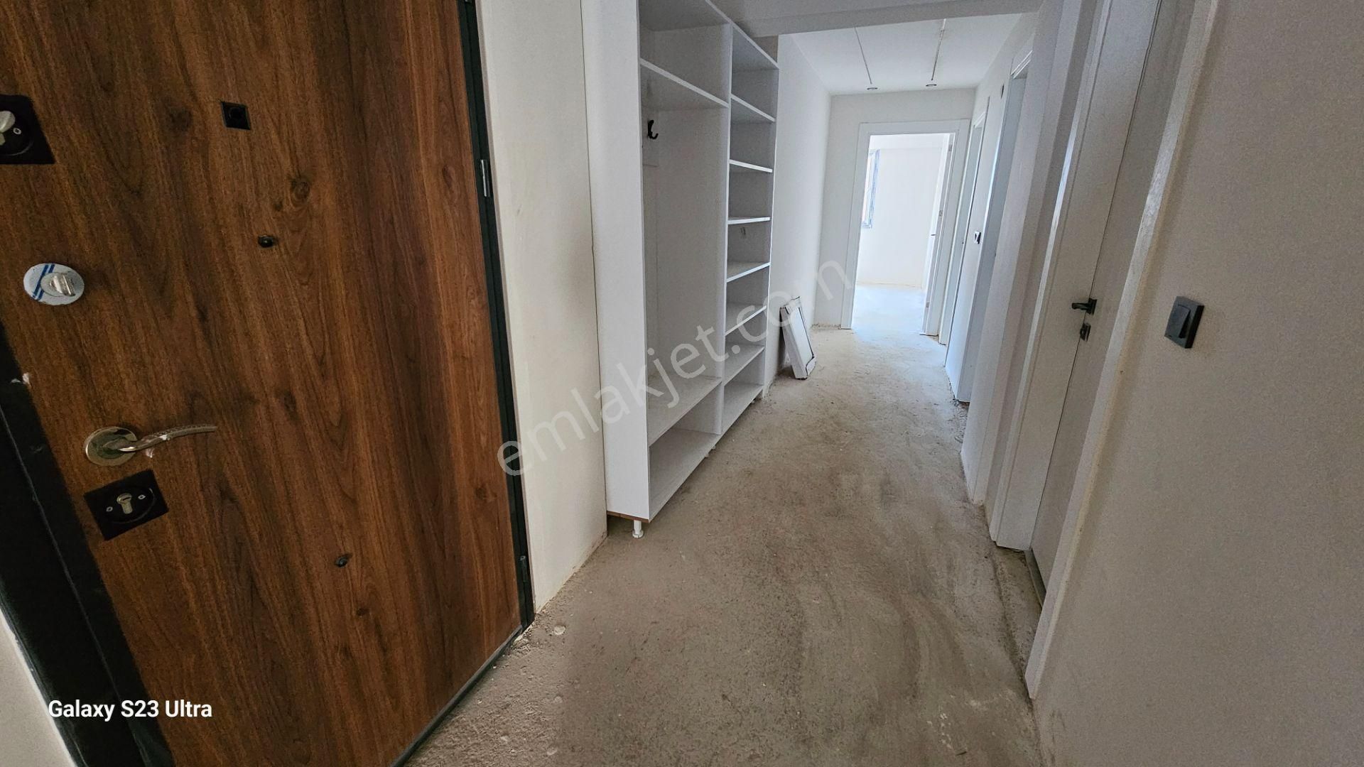 Göçmen Gayrimenkul'denturan Mah.3+1 Sıfır Lüks Arakat