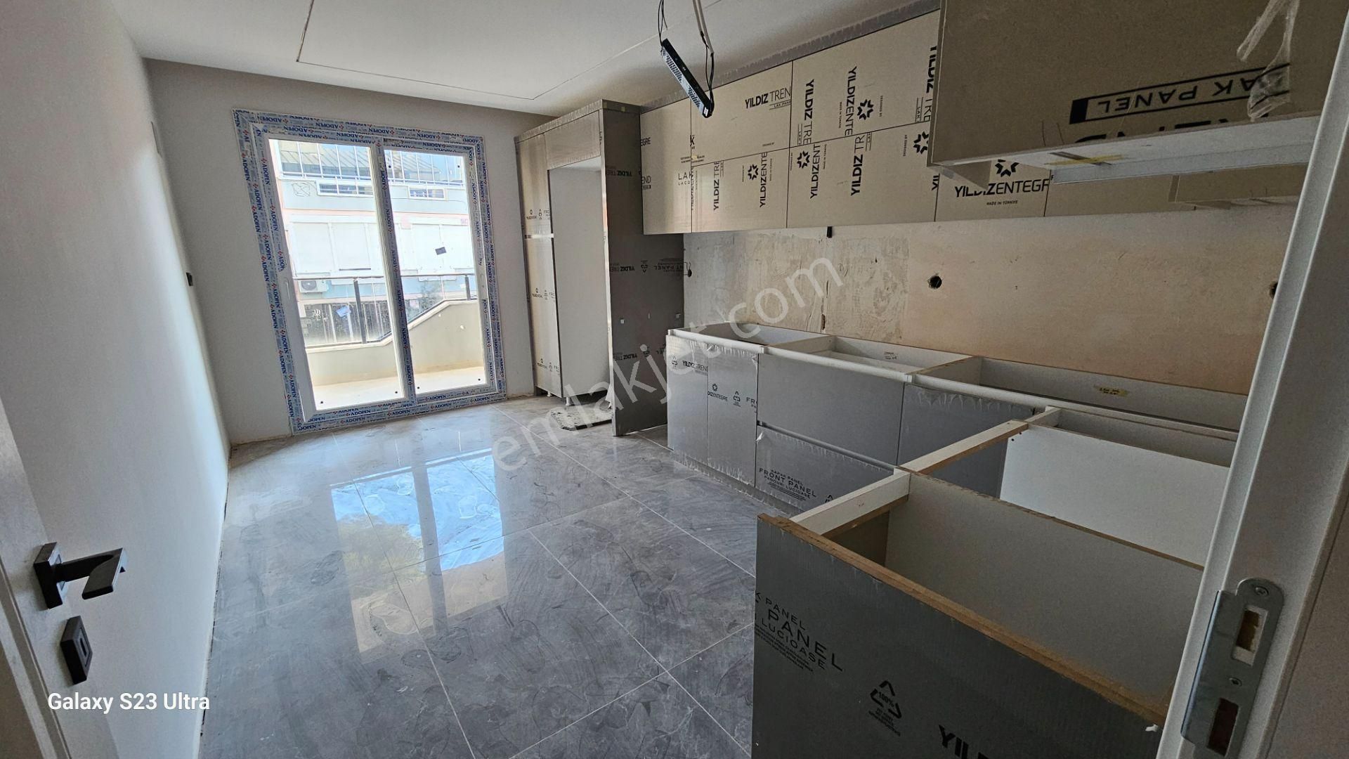 Göçmen Gayrimenkul'denturan Mah.3+1 Sıfır Lüks Arakat - Görsel 2