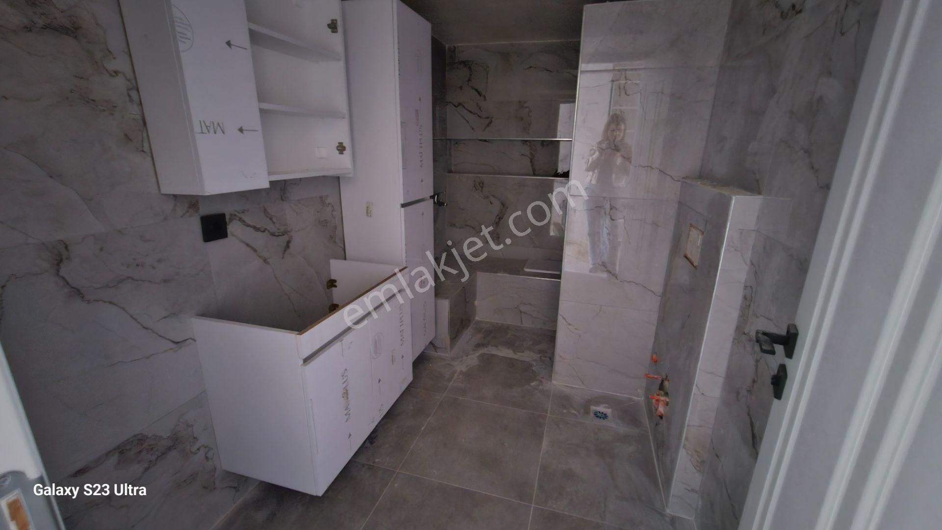 Göçmen Gayrimenkul'denturan Mah.3+1 Sıfır Lüks Arakat - Görsel 13