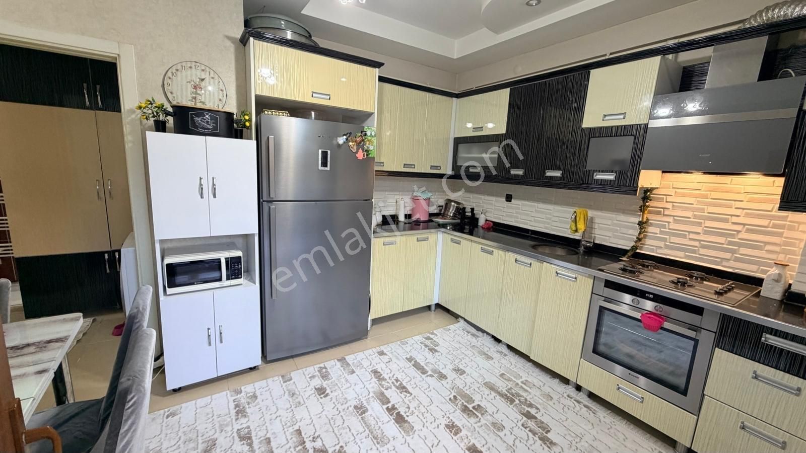 Bağcılar Öğretmenim Okulları Arkasında 2+1 Masraflı Satılık Daire  - Görsel 18
