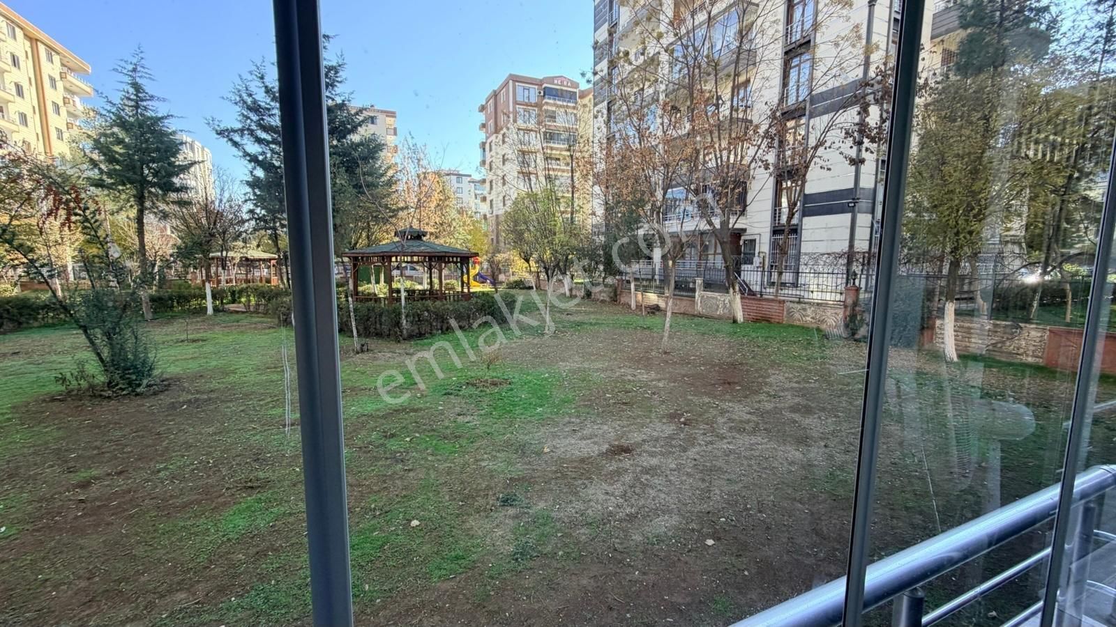 Bağcılar Öğretmenim Okulları Arkasında 2+1 Masraflı Satılık Daire  - Görsel 13