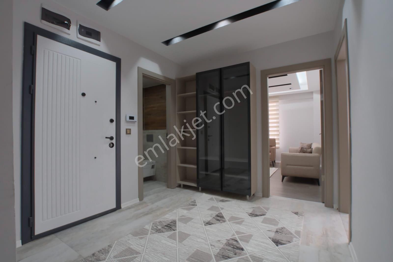 Atatürk Bulv/2,5+1/full Eşyalı/tramvaya Komşu Lüx Kiralık - Görsel 11