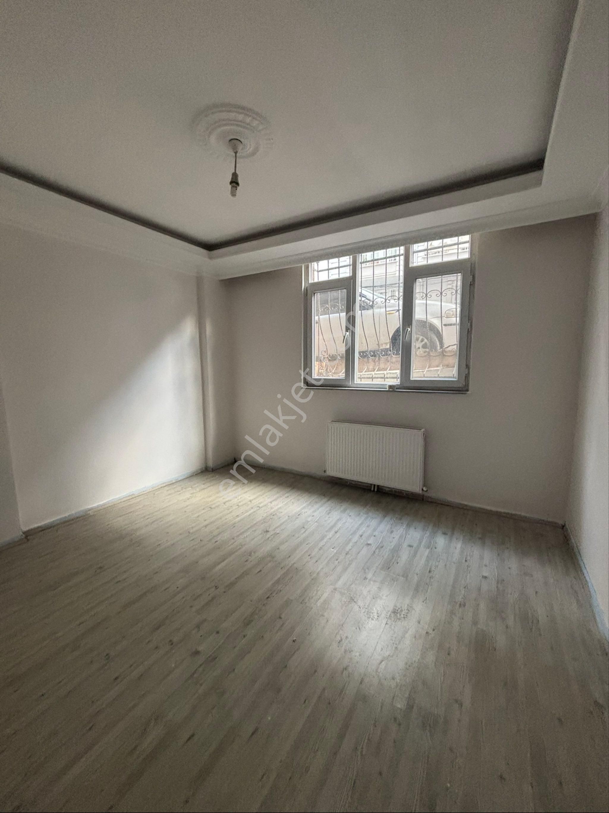 Kiralık Bahçeli Bahçe Katı - Görsel 2